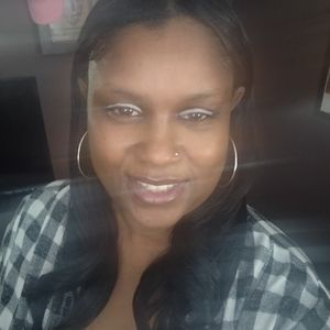 Meet your Posher, Ora